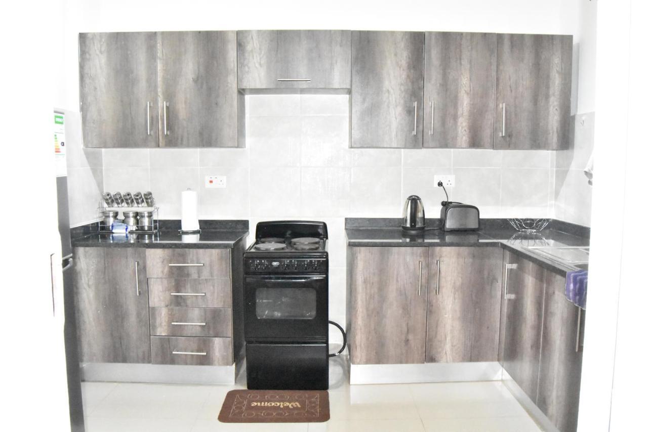 Spacious Zamtel Flat Лусака Экстерьер фото