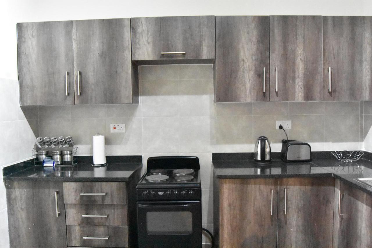 Spacious Zamtel Flat Лусака Экстерьер фото