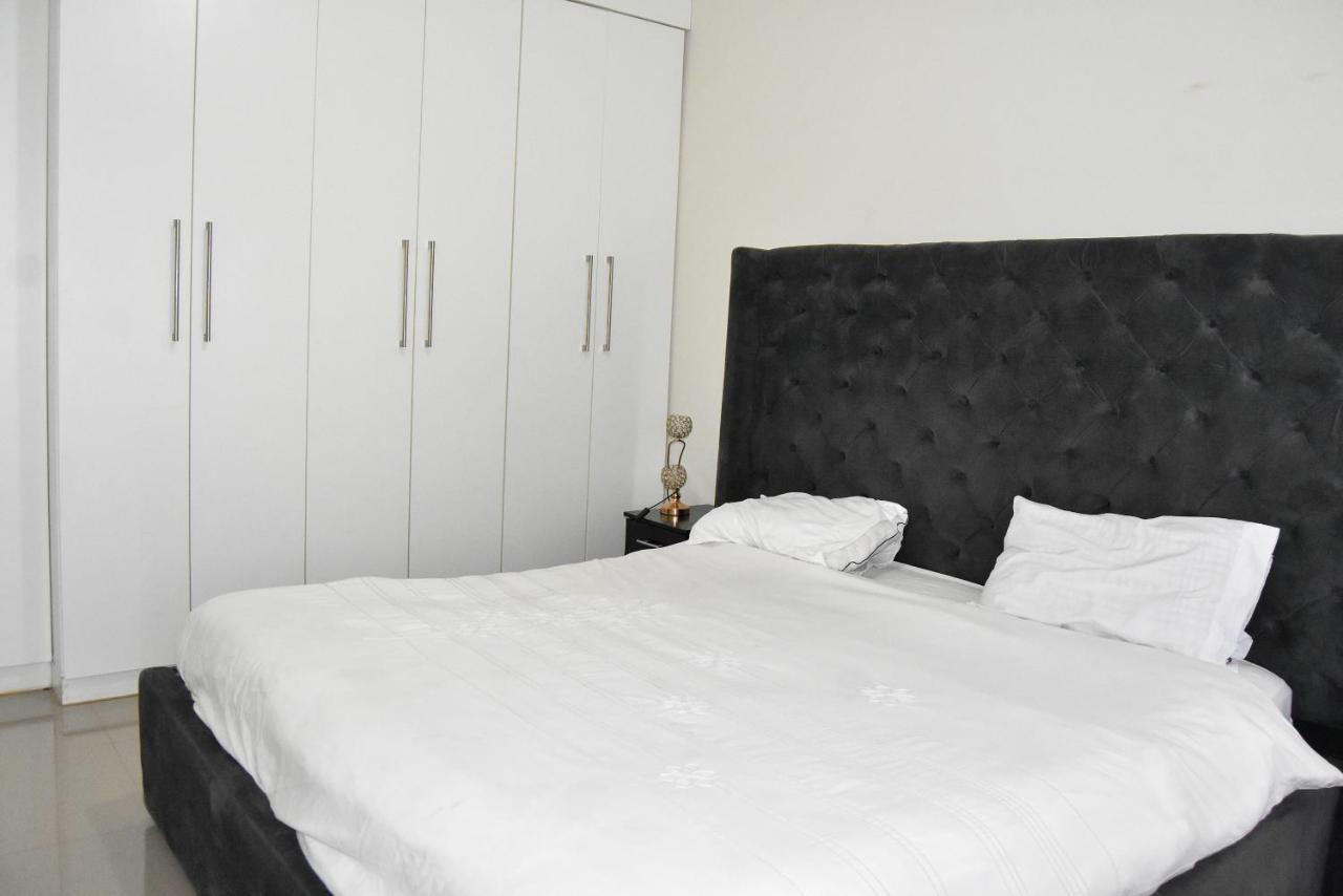 Spacious Zamtel Flat Лусака Экстерьер фото