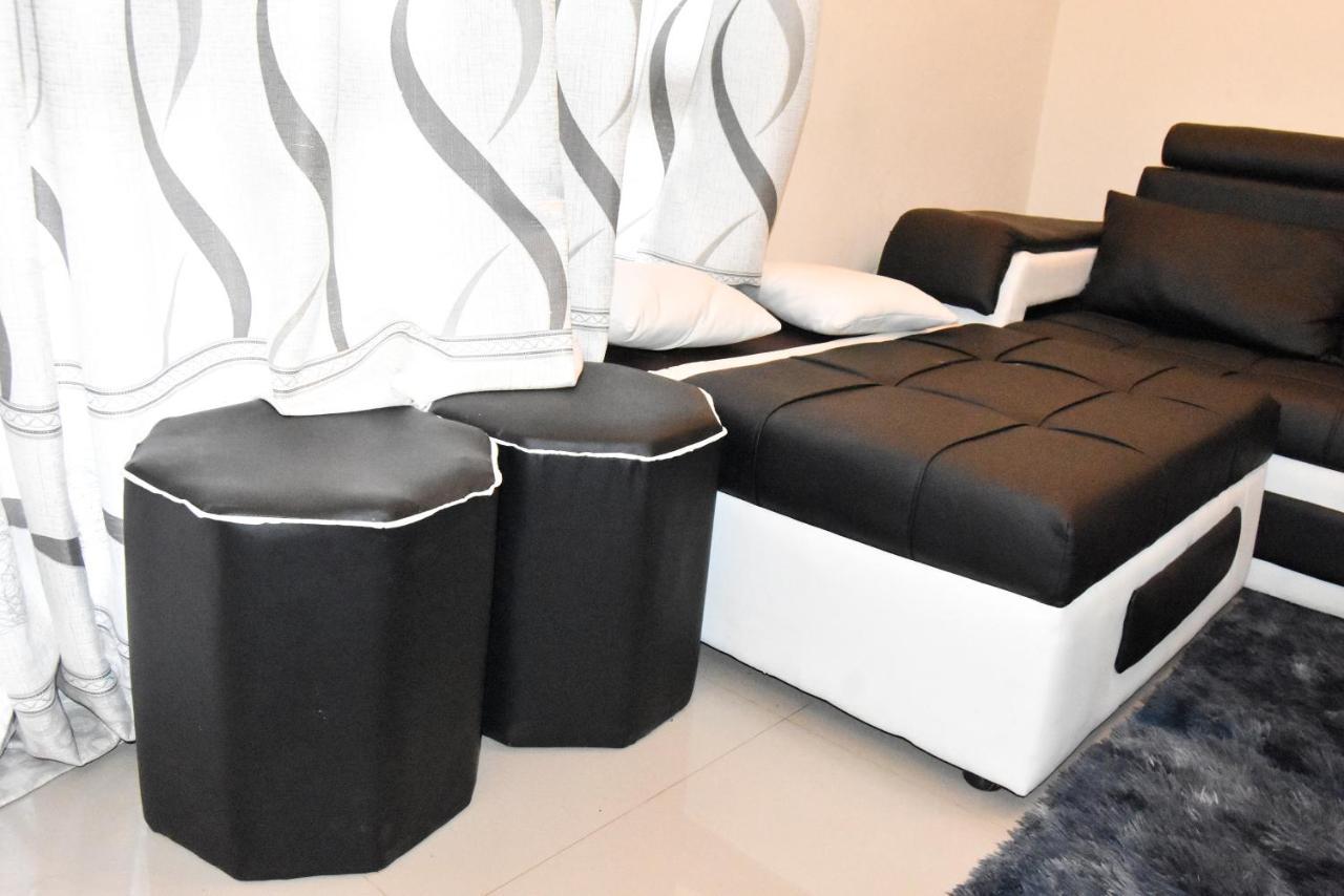 Spacious Zamtel Flat Лусака Экстерьер фото